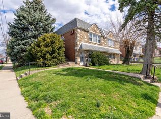 1701 Loney St, Philadelphia, PA 19111