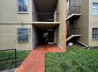 6070 W 18th Ave APT 206, Hialeah, FL 33012