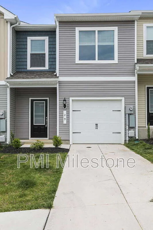 3 bed, 2.5 bath, 1443 sqft, $1,880 — Photo 4