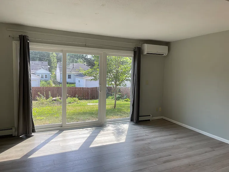 6309 Logan Ave S — Photo 7