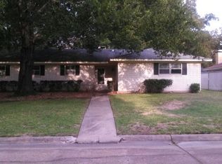 4 Tanglewood Ct, Lufkin, TX 75904
