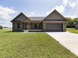 101 Hidden Valley Dr, Bardstown, KY 40004