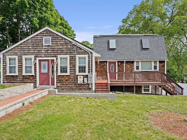 58 Woodlawn Rd, Randolph, MA 02368