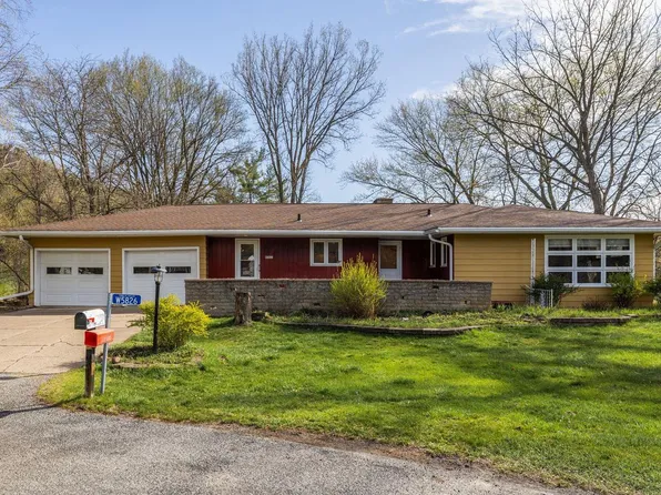 W5826 Coulee Springs LANE, La Crosse, WI 54601