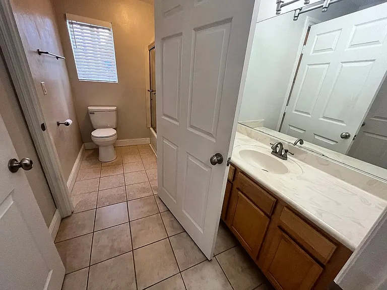 695 Sea Vale St — Photo 11