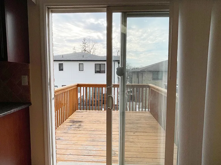 332 E Columbia Ave #A — Photo 8