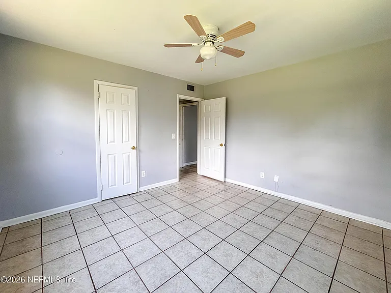 1130 Woodruff Ave #2 — Photo 11