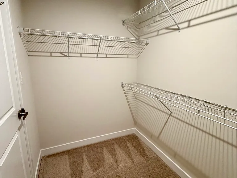 2807 Lewis Ave — Photo 24