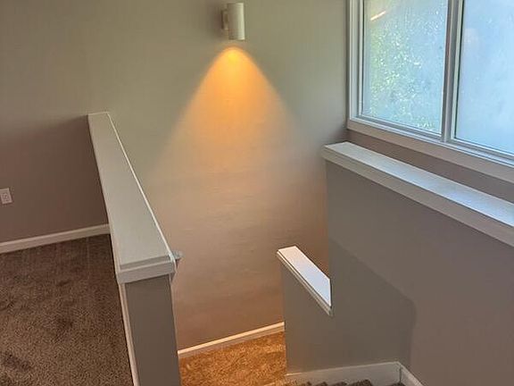 3rd image of 48 Three Mast Ln