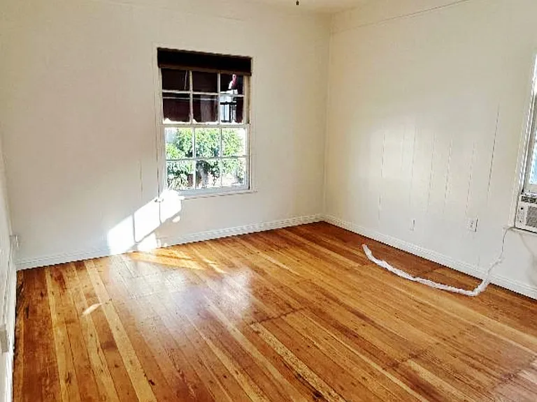 1781 N Orchid Ave #201 — Photo 4