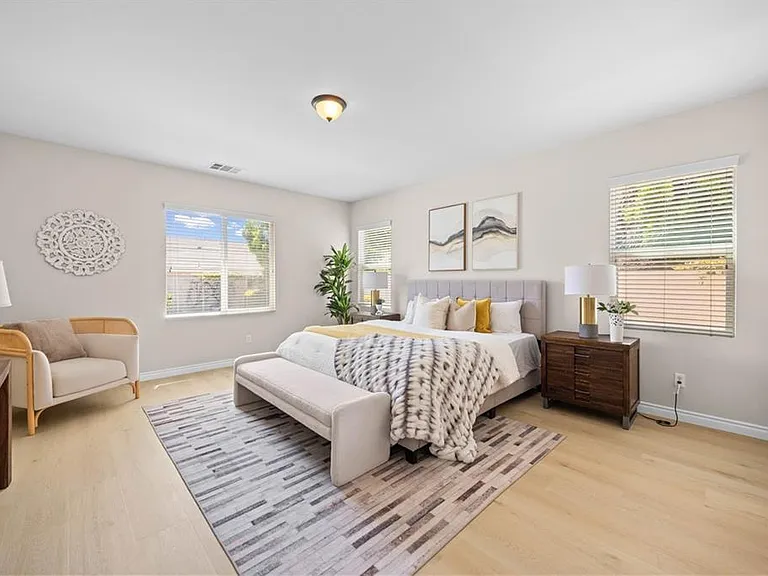 14807 Meadows Way — Photo 11