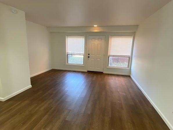 3737 Morganford Rd APT C