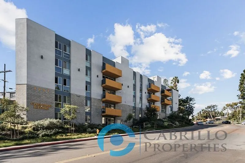 3093 Broadway #502