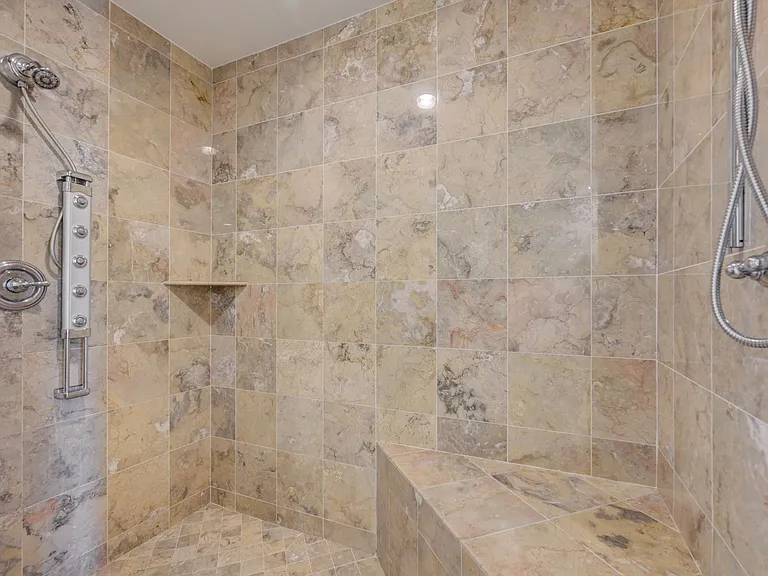 360 E Desert Inn Rd #402 — Photo 17