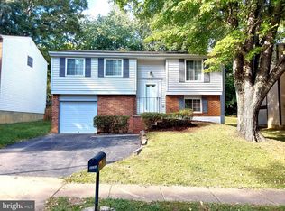 8290 Morning Dew Ct, Springfield, VA 22153