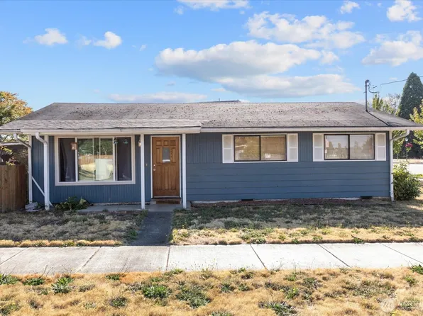 104 Columbia Avenue, Marysville, WA 98270