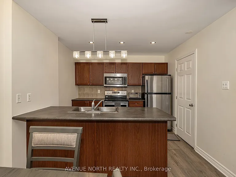 175 Waterbridge Dr #4 — Photo 19