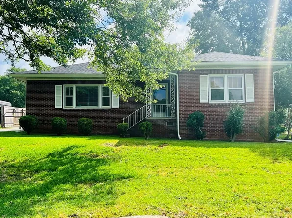 103 Marshall Ave, Abbeville, SC 29620