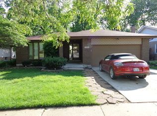 750 Carnation Ln, Matteson, IL 60443