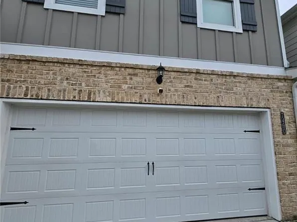 7490 Knoll Hollow Rd, Lithonia, GA 30058