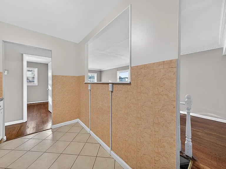 10617 Dunkeld Cir — Photo 16