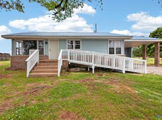 705 Emogene St, Moulton, AL 35650