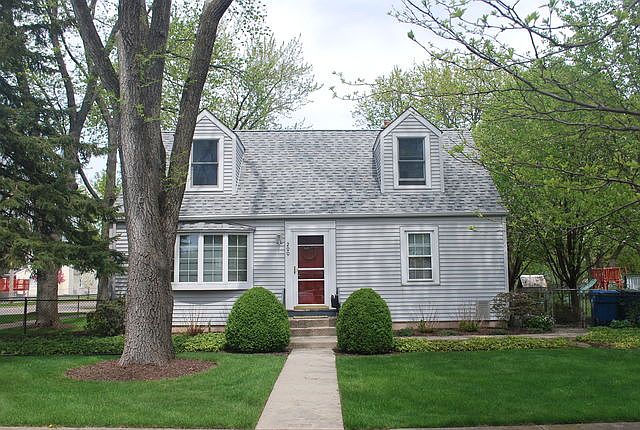 1st image of 200 E Medill Ave