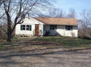 255 Tower Rd, Elizabeth, WV 26143