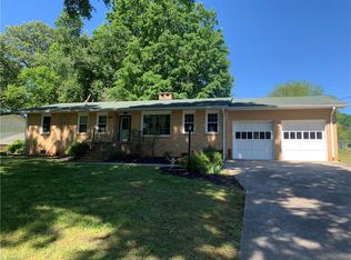 122 Longbow Rd, Reidsville, NC 27320