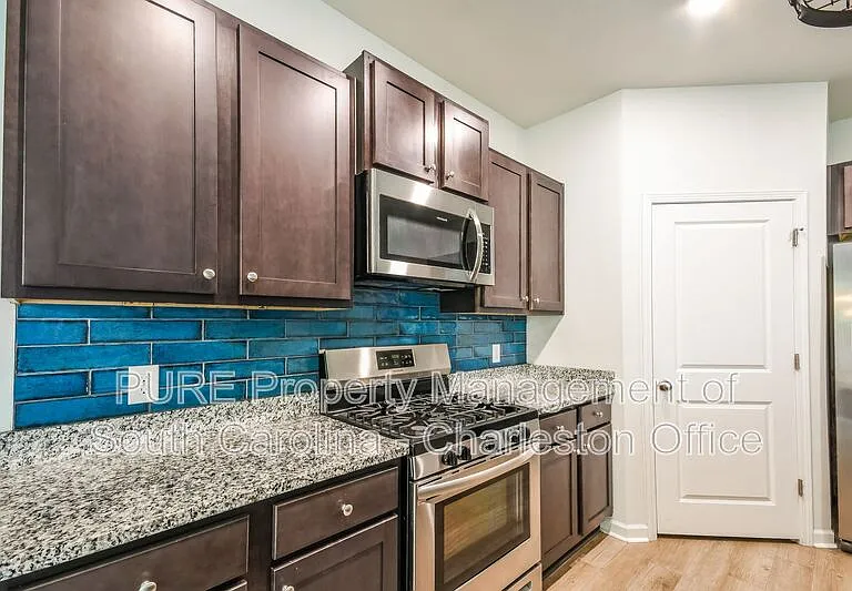 2641 Alamanda Dr — Photo 6