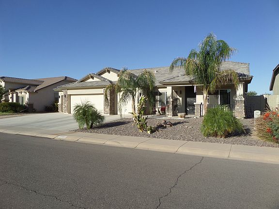 2nd image of 39582 N Oxford Way
