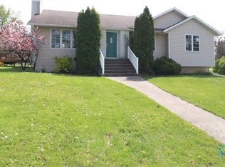 400 E High St, Defiance, OH