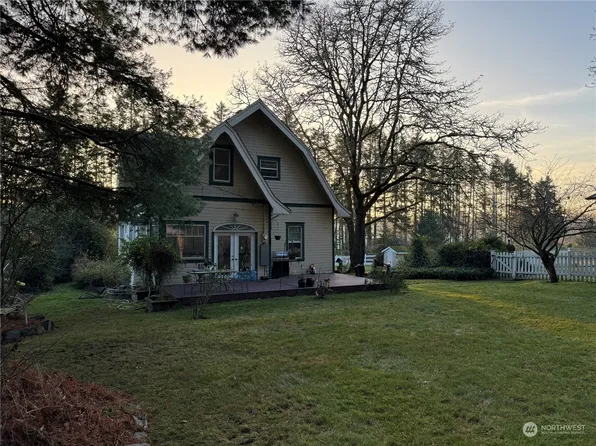 7704 Union Mills Road SE, Lacey, WA 98503