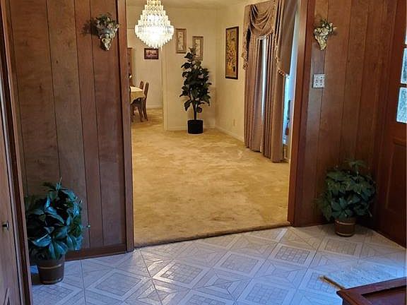 4th image of 3410 Papin Cir