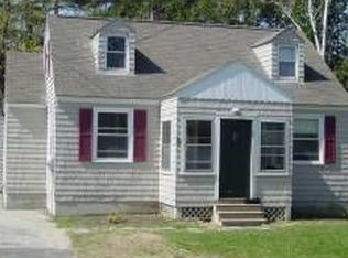 9 Meadow Way, Cape Elizabeth, ME 04107