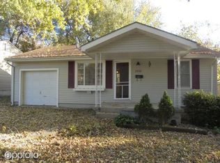 1530 E Nora St, Springfield, MO 65803