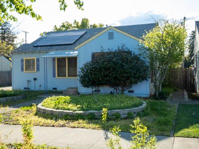 1305 S School St, Lodi, CA, 95240
