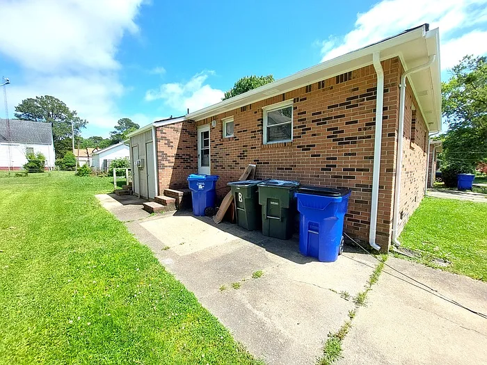 3872 Wake Cir #A — Photo 23