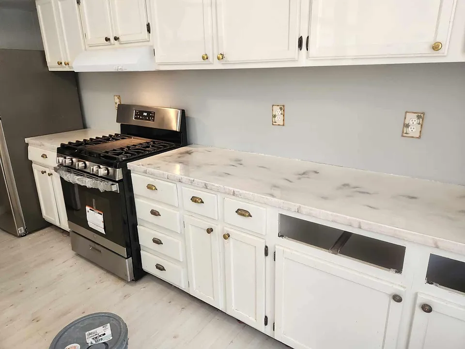 7925 Central Park Cir