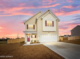 604 Ranch Hand Ln, Jacksonville, NC 28546