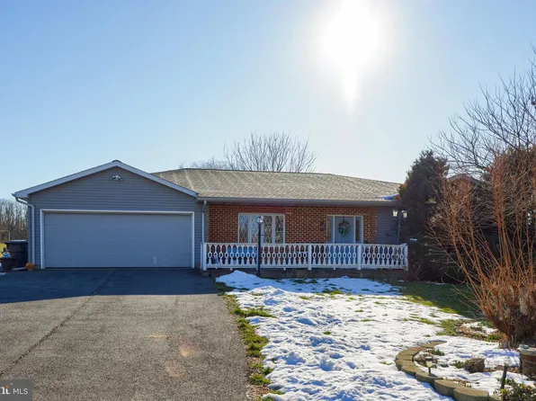 5 Radcliff Rd, Willow Street, PA 17584