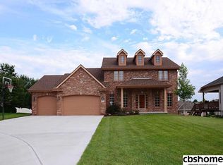 9328 Margo Cir, La Vista, NE 68128
