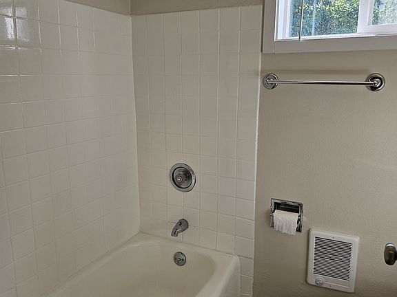 5th image of 1315 S Judkins St APT 103