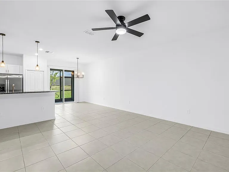 9305 Bonita Mar Dr — Photo 5