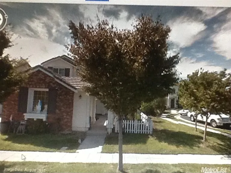 329 Carroll St photo 1