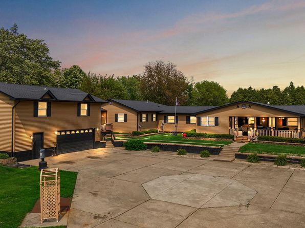 46385 Single Family Homes For Sale - 160 Homes | Zillow