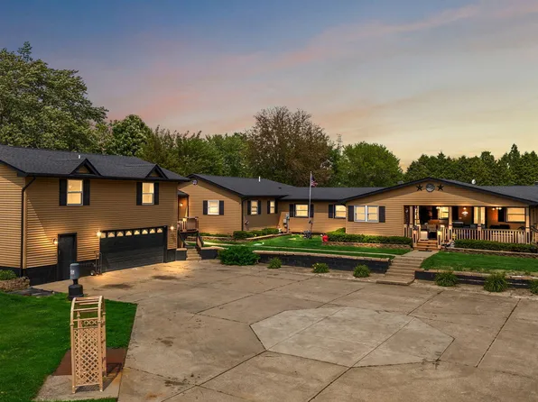427 N State Road 149, Valparaiso, IN 46385