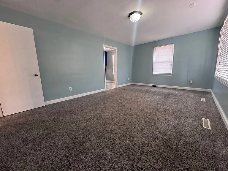 302 Brookwood Ave — Photo 11