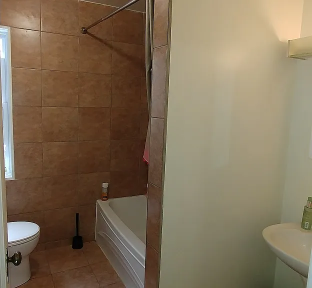 173 Florence St #6 — Photo 11