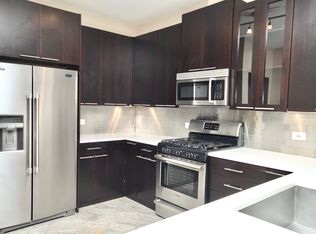 1635 W Cortland St APT 202, Chicago, IL 60622